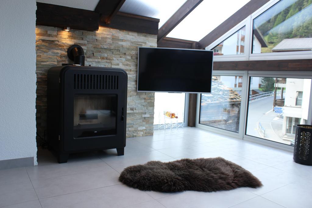 Appartement Haus Dorf 7 à Saas-Grund Extérieur photo