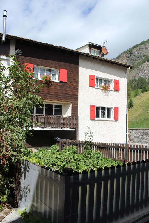 Appartement Haus Dorf 7 à Saas-Grund Extérieur photo